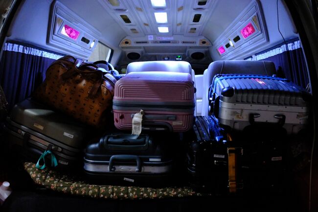 スアンナプームへ１９時３０分出発です。