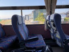 最終日の朝。帰りは18きっぷを使わず金沢から新幹線に乗るのですが、その前に能登半島を見てみようという計画。
ひみ番屋街から七尾まで「わくライナー」というバスで移動します。