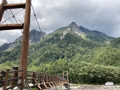 明神橋を渡って対岸のコースでもどります。