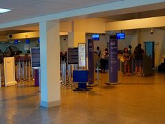 モーリス・ビショップ国際空港に到着
(Maurice Bishop International Airport)