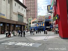 ユニバーサルシティ駅