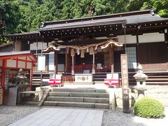 山寺の総鎮守　日枝神社

比叡山には日吉大社があるように
山寺には日枝神社・・なんですね。

お詣りして御朱印を頂きました。