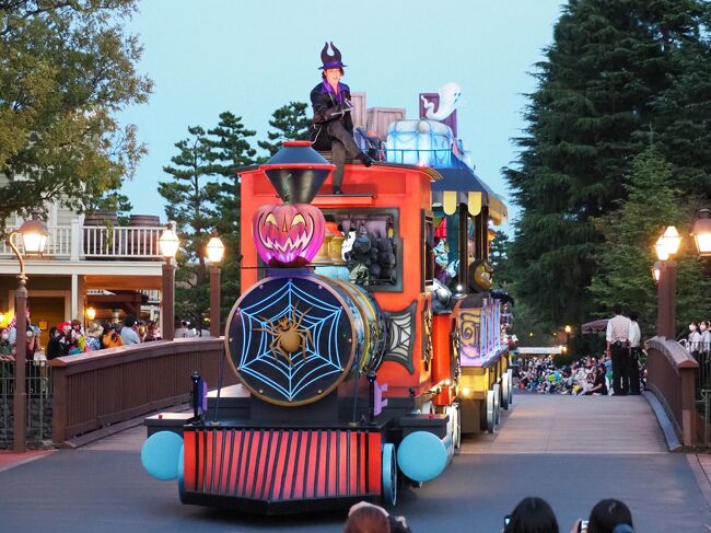 2年ぶりのディズニーランド ディズニーハロウィーン2022を楽しみました 夜編 東京ディズニーリゾート 千葉県 の旅行記 ブログ By かおニャンさん フォートラベル 2年ぶりのディズニーランド ディズニーハロウィーン2022を楽しみました 夜編 東京ディズニーリゾート 千葉県 の旅行記 ブログ By かおニャンさん フォートラベル