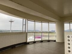 石垣空港の展望台からの眺め。