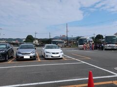 嵐山の駐車場ですが、以前より駐車料金も上がっていて１，０４０円でした