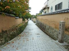 古江小路町の街道筋から「古江小路」へと入ります、

武家屋敷の練塀が続き城下町らしい風情を醸し出す一番の景観です。

＊詳細はクチコミでお願いします