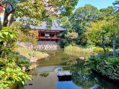 北九州市立 小倉城庭園です。
紅葉には、かなり早いです。