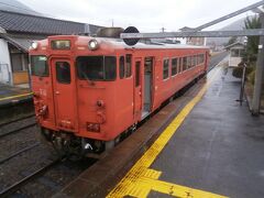  中国勝山駅に戻りましたが、まだ新見行きには時間があるので、津山方面に戻ってみます。現在の真庭市の代表駅である久世駅で下車してみました。