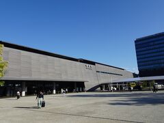 綺麗で広々した熊本駅
熊本は、ここぞって施設は広々とした造りなのね・・・熊本城も広かったしね・・
