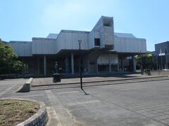 佐賀県立博物館建物です。