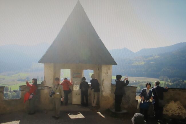 美しいケルンテン州の山並に感動です。