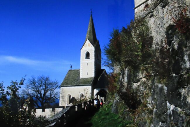 城を守るため、14の工夫された城門があり、古城見学のハイライトになっているそうです。