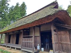 農家の宮崎家の居宅で、国指定重要文化財