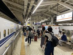 8時半前に無事東京に到着。
密度の濃い旅行となりました。

実はこの3日後にまた大阪に日帰りで行ったのですが、それは仕事関係だったので旅行記としては載せませんのであしからず。

今回もご覧いただきありがとうございました。