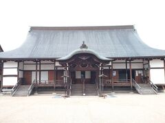 最澄が生まれた寺です