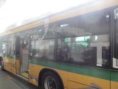 12：20　ターミナル間連絡バス乗車

8番乗り場から出ている。

車内は結構混雑していた。