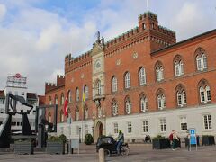 オデンセ市庁舎
イタリアンゴシック様式の影響を受けている。