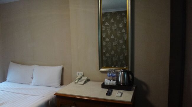 毎日　水2本無料です