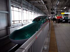 久々に乗車する東北新幹線。前年４月以来の乗車となる。