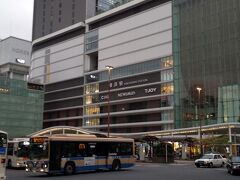 横浜駅前ロータリー