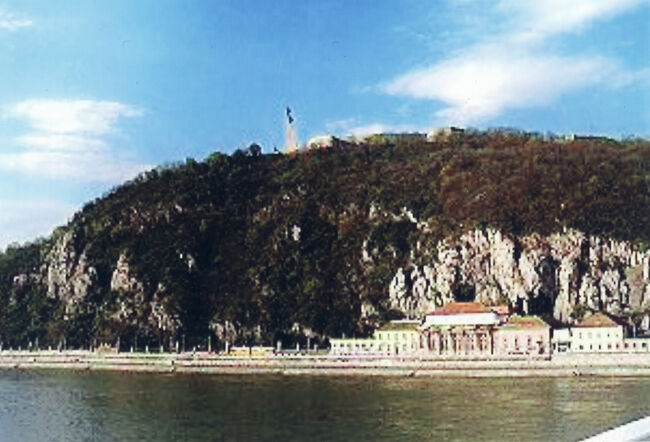 丘の上にはシタデル（砦）があります。後程此処が重要な存在になるとはこの時露も知らずにいました。