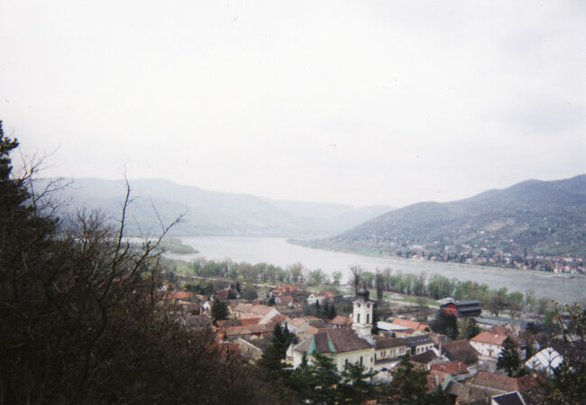 ヴィシェグラードとドナウベンド。