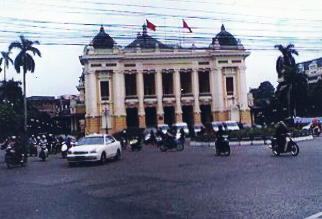 ハノイのオペラハウスです。