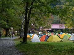 徳澤へ。

上高地の小梨平キャンプ場もそうだったけど、テントすごく多かった。