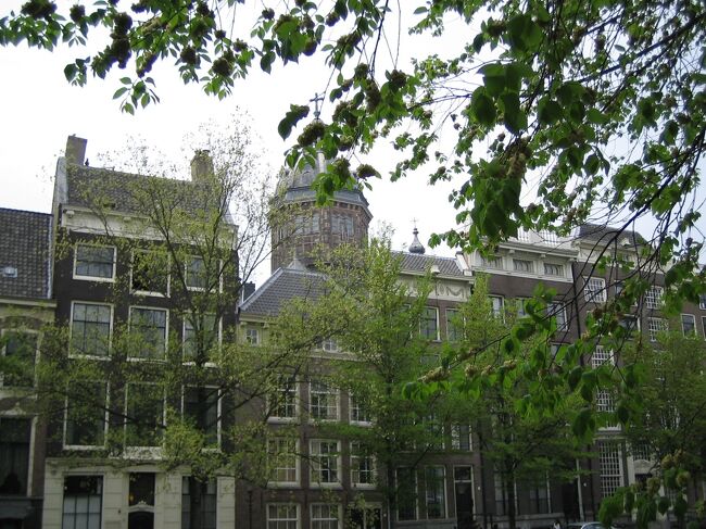 ドイツはケルンを後にして、次に入国したのはオランダの首都アムステルダムです。<br />ロッテルダムなどの都市も駆け足で観光しました。