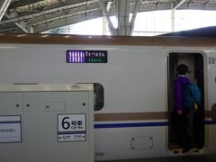 金沢で北陸新幹線に乗り換え