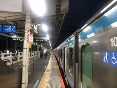 地元東十条駅は5時34分発の始発列車で出発。