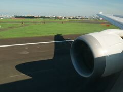 RWY22へ着陸。