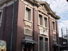 旧森田銀行本店、入ってみる。