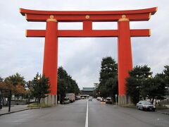 平安神宮　大鳥居