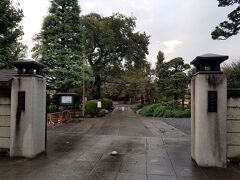 多聞院に入ります。