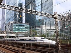 田町駅　並走する新幹線がよく観察できるポイント
