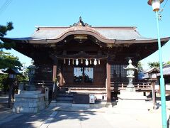 琴弾八幡宮は703年創建と伝わる長い歴史を持つ由緒ある神社で、主祭神として応神天皇･神功皇后･玉依姫命がお祀りされています。
琴弾山で最も高い山頂部に鎮座している神社で、開運招福のありがたいご利益をいただけるそうです