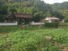 その後は豊栄神社。豊栄神社は毛利元就の木像がご神体として祀られており、慶応3年（1867）までは洞春山・長安寺という曹洞宗の寺でした。（太田市観光サイト参照）明治2年に朝廷が長州藩の始祖といえる毛利元就に豊栄の神号を与え、豊栄神社という名前になりました。（ニッポン旅マガジン参照）