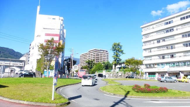別府駅西口駅前の街並みです。