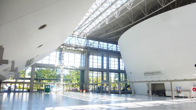 ビーコンプラザ（コンベンションセンター）内のホールです。