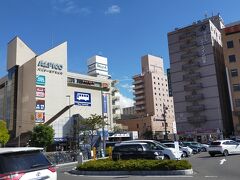 松本 駅に到着です
本日泊まるホテルはバスターミナルのすぐ隣です