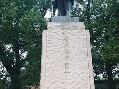 渋沢栄一銅像