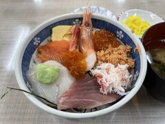 ＜朝市食堂二番館＞