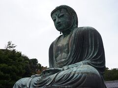 鎌倉の大仏さま、久しぶりにお会いしました。
銅造の阿弥陀如来坐像です。

屋根もなく囲いもなく、参道に突如現れる大きな仏像にいつも驚きます。
原型の作者はいまだに不明で、そもそも高徳院を創った人も分かっていないそう。
大仏の存在はこんなに有名なのに、意外でした。
