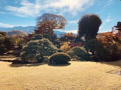 別角度から見た真田館の庭