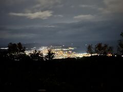 小樽まで辿り着き
毛無山展望台で一息

この後、小樽-札幌間の国道が大渋滞
トイレピンチになりながらも無事帰還しました