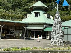 11：10
道の駅633美の里（むささびのさと）

こちらでも、高知県の美味しいものを物色。
塩ぽんずや小ぶりのゆずのドレッシングを購入。