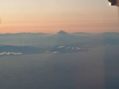 日没後の富士山が見えました