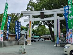 熊本城のお隣の加藤神社へ
加藤清正公をお祀りする神社です。