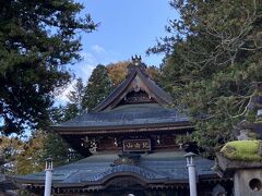 温泉であったまったところで、寺社巡りに下っていきます。
まずは北向観音へ。こちらのお寺は日本遺産に登録されています。
本堂が北を向いているのは、由緒によると。北斗七星にちなんでのお告げによるものとのことですが、単に景色がいいからでは・・という気もしますｗ